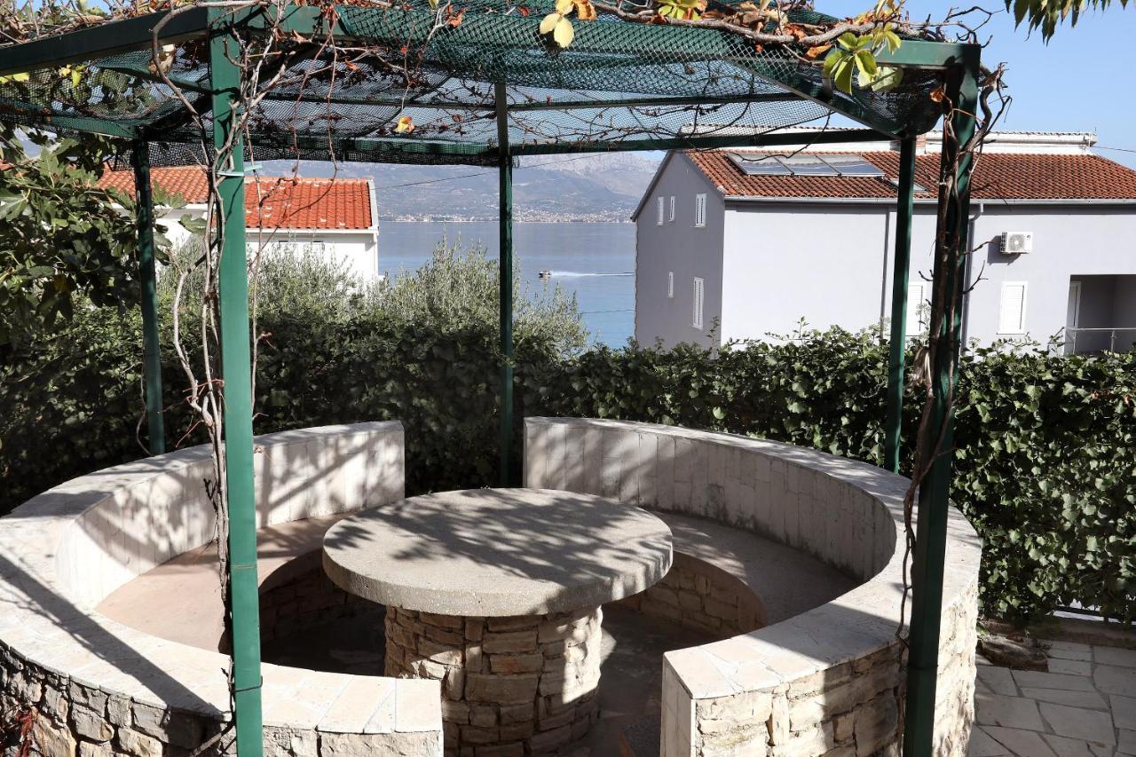 Apartman Karaga Trogir Exterior foto