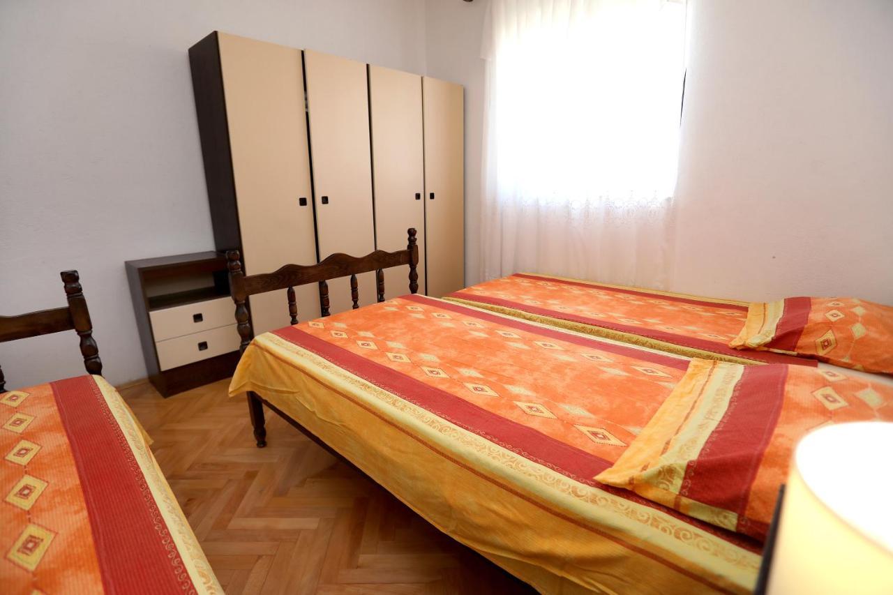 Apartman Karaga Trogir Exterior foto