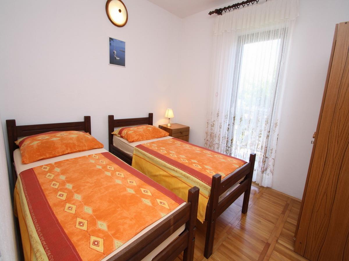 Apartman Karaga Trogir Exterior foto